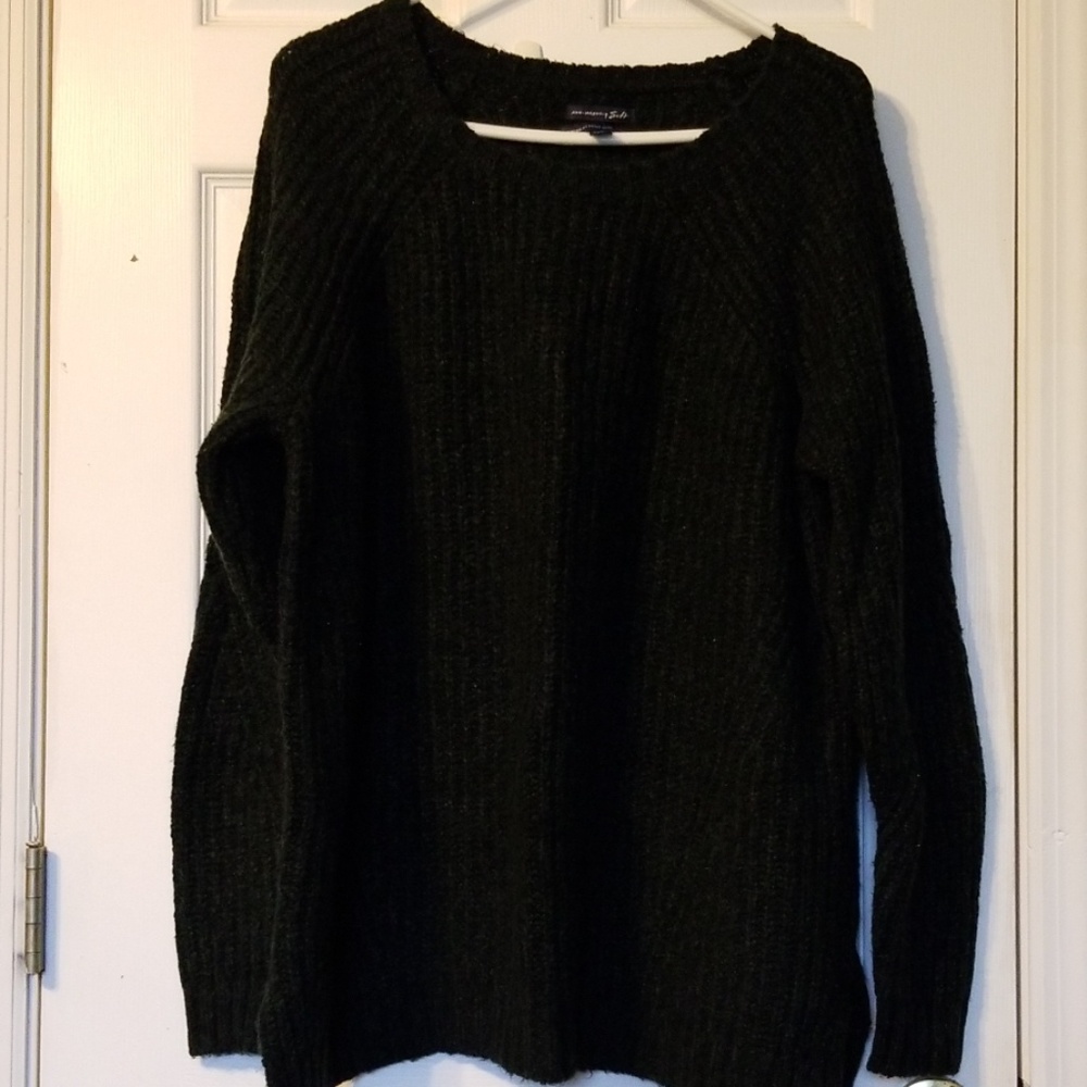 American Eagle sweater